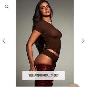 Skims Brown/Cocoa Fits Everybody T-shirt